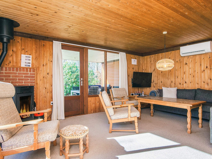 Others 4, 7 person holiday home in Glesborg, Norddjurs