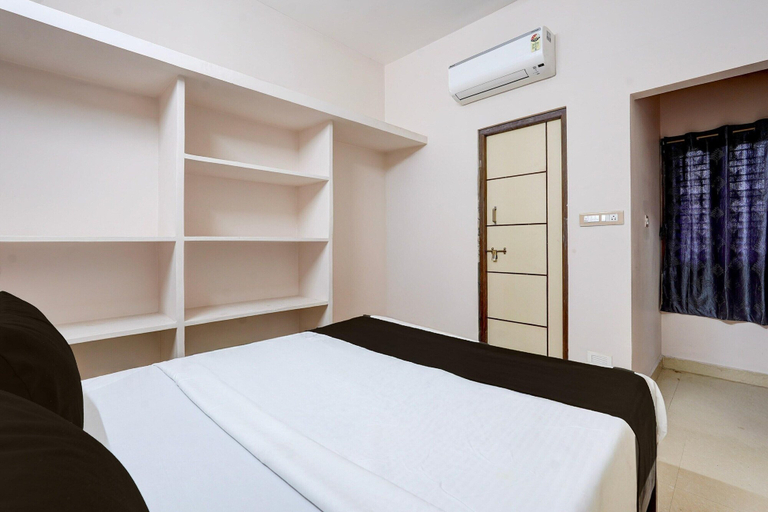 Room 2, Classic Chhathrapathi Residency, Chittoor