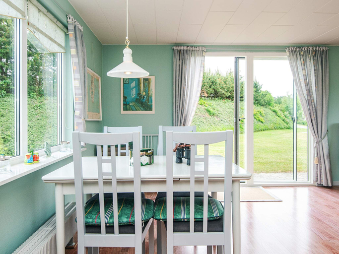 Others 5, 6 person holiday home in Ebeltoft, Syddjurs