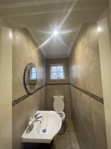 Bathroom 3, old Limonite GuestHouse, City of Tshwane