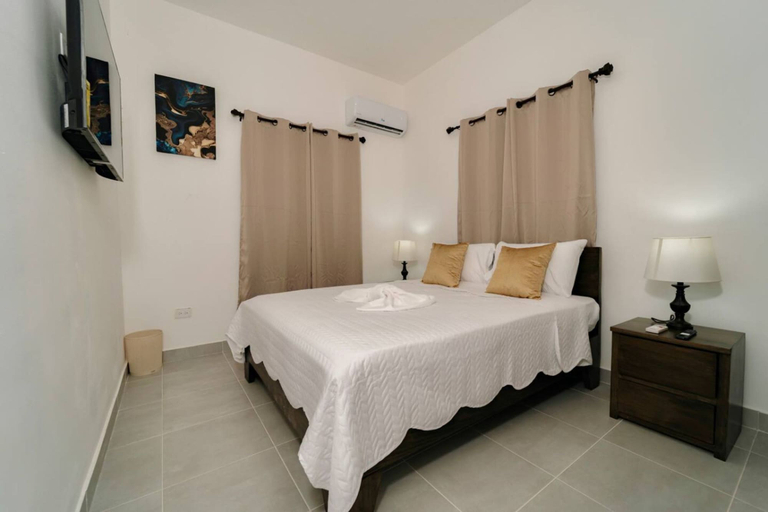 Room 3, Family Villa w Pool BBQ 5 Min From Macao Beach, Salvaleon de Higuey