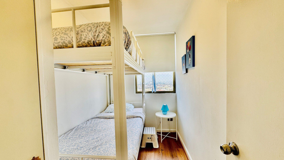 Room 2, Departamento 2001 Movistar Arena, Cordillera