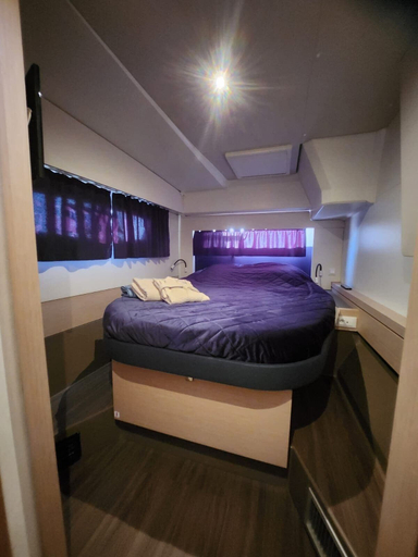 Room 3, Catamaran EDEN, Var