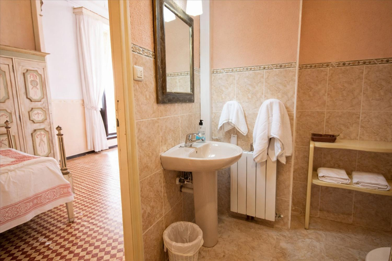 Bathroom 4, Catalunya Casas Impressive and Idyllic mansion for up to 40 people!, Tarragona