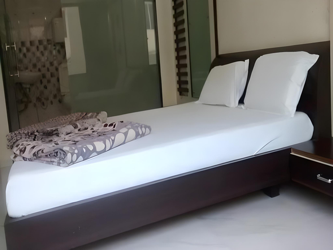 Others 5, Labh Hotel, Morbi
