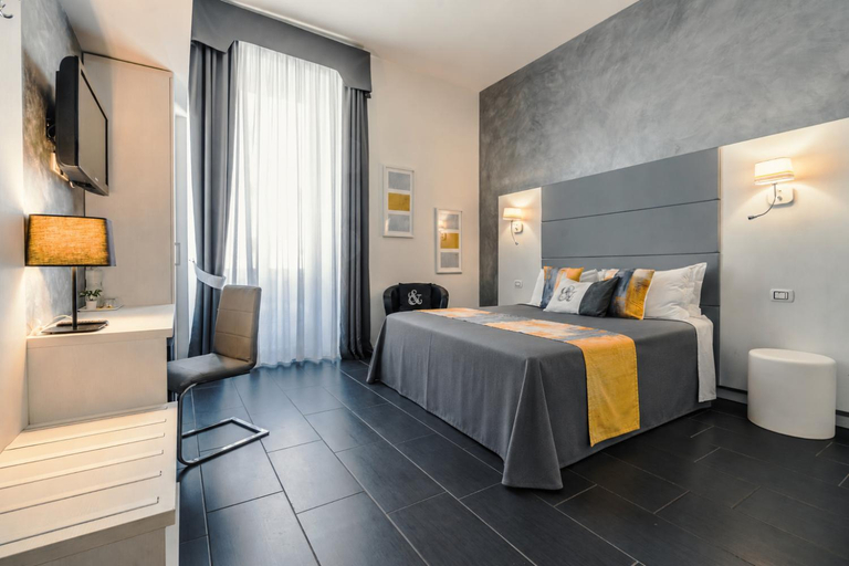 Bedroom, Grey and White B&B, Roma