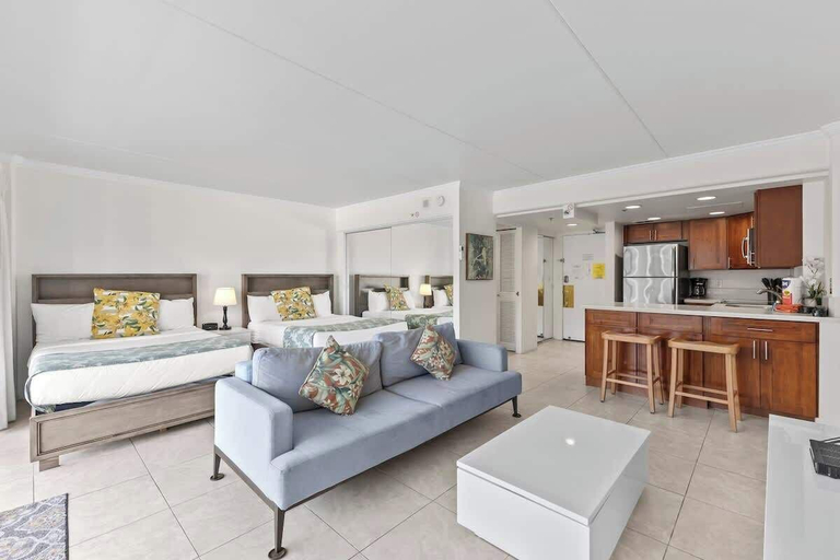 Interior, @ Marbella Lane Ocean Breeze Lagoon Front Stay, Honolulu