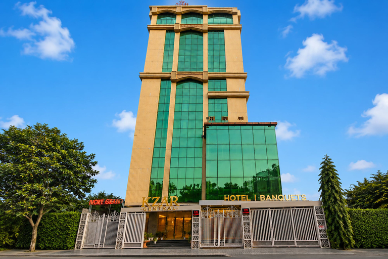 Primary image, Kzar Central, Kolkata