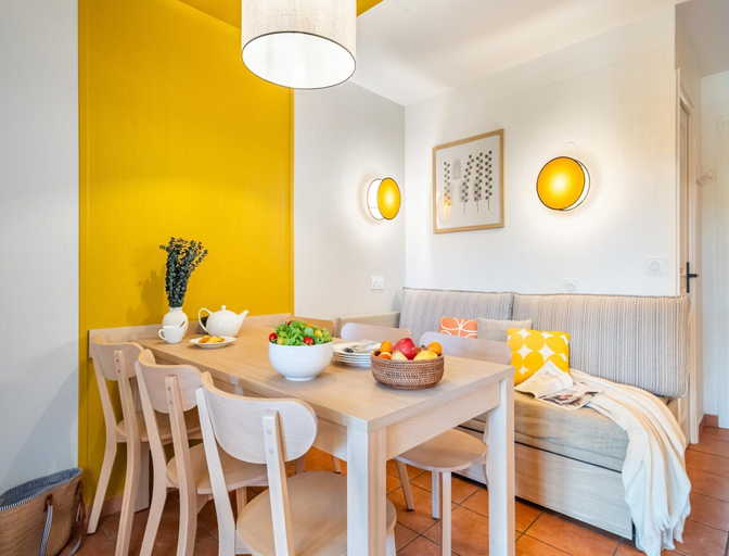 Dining 4, Family Suite With Garden Terrace, Alpes-Maritimes