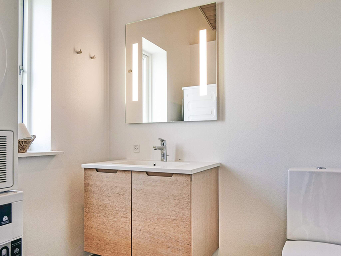 Bathroom 3, 4 stjernet sommerhus i Nexø, Bornholm