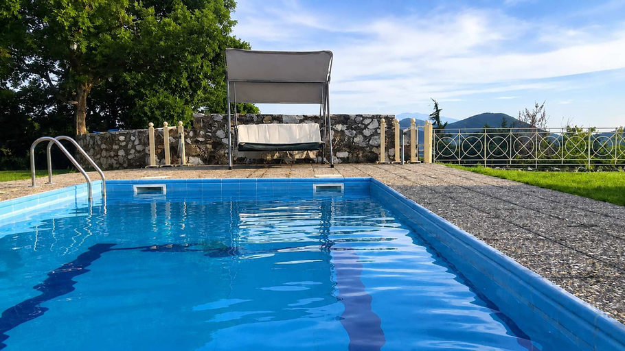 Room 5, Studio Aspilon Pool and Mountain Views Near Drama, East Macedonia and Thrace