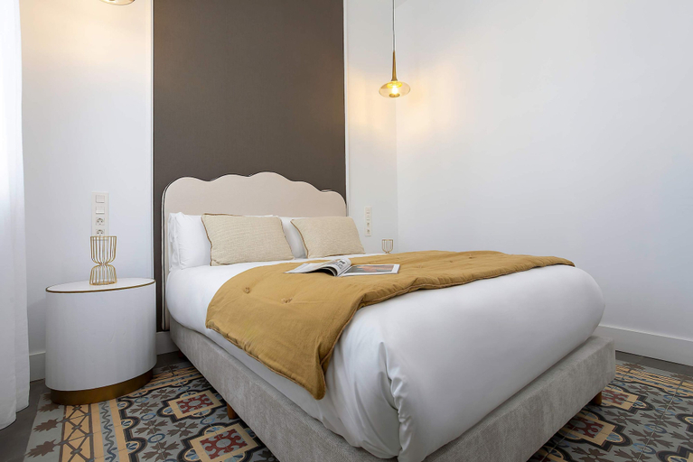 Room 3, Bright Apt in the Heart of Granada San Anton 304, Granada