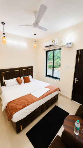 Bedroom 2, Goroomgo Kaffal Hotel and Restaurant Rudraprayag, Rudraprayag