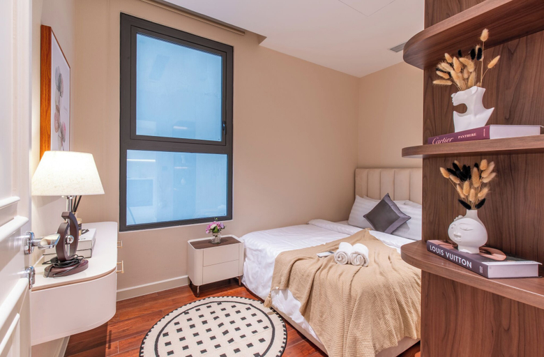 Room 5, Le Places Madison Central Apartment, District 1