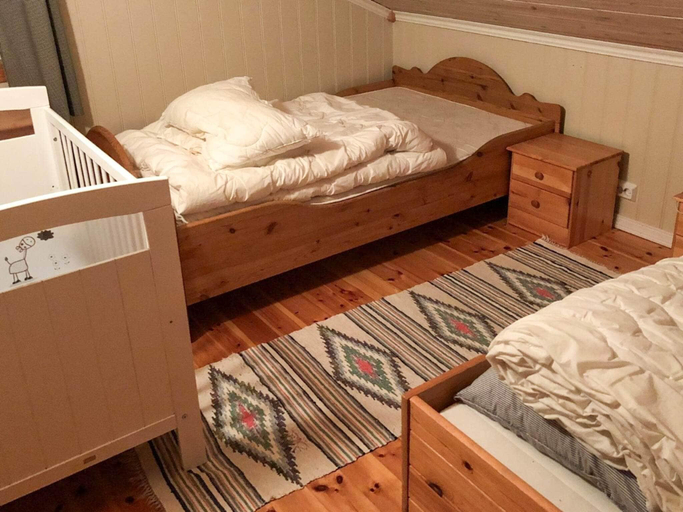 Bedroom 2, 10 person holiday home in Hovden, Bykle
