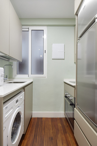 Others 3, Koxka - Basque Stay, Guipúzcoa
