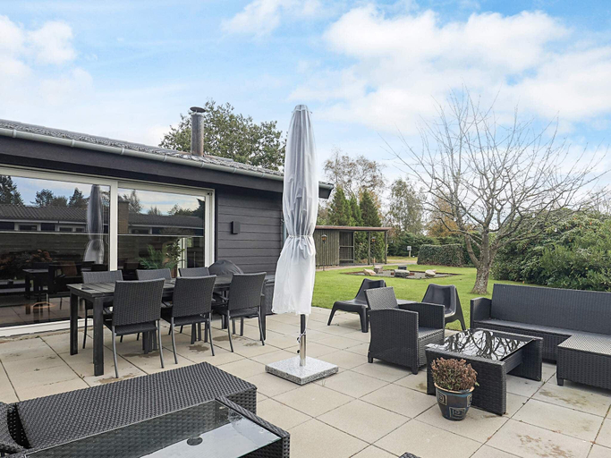 Food & Drinks 5, 4 star holiday home in Væggerløse, Guldborgsund