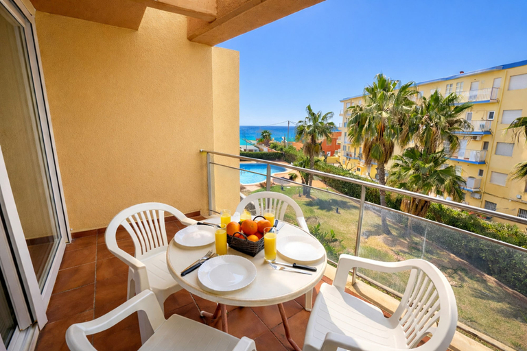 Room 3, Ap2203 in Denia With 2 Bedrooms and 2 Bathrooms, Alicante