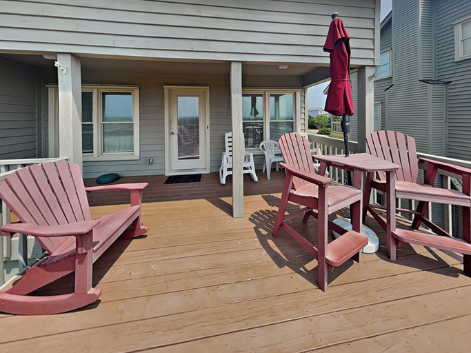 Property amenity 5, Sweet Serenity #2A by Topsail Realty, Pender