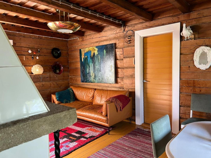 Bedroom 2, Saariselalla, sielukas hirsimokki - Unique cottage, Lapland