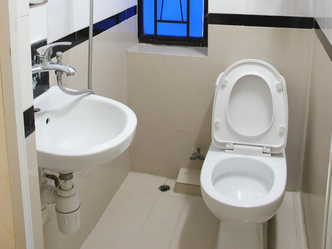 Bathroom 5, CYNTHIA'S INN, Kowloon