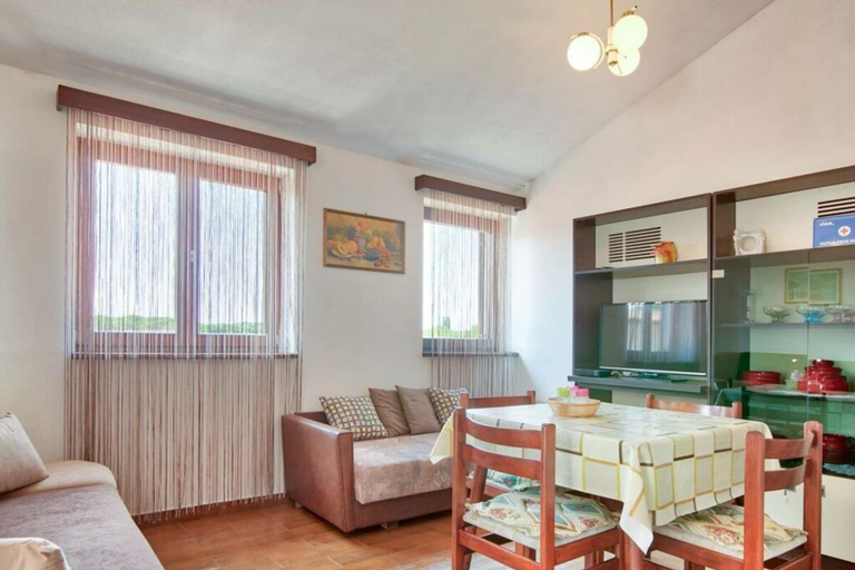 Dining 4, Maja Apt 2 Comfortable Holiday Residence, Fažana