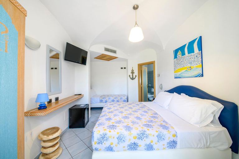 Bedroom 3, Hotel Punta Imperatore, Napoli
