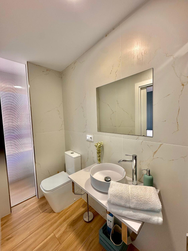 Bathroom 2, GH Beiramar, A Coruña