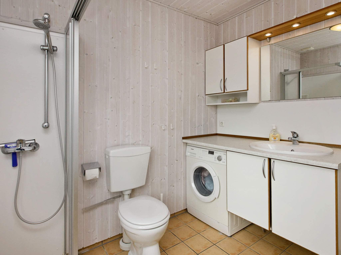 Bathroom 3, 8 person holiday home in Gelting, Schleswig-Flensburg