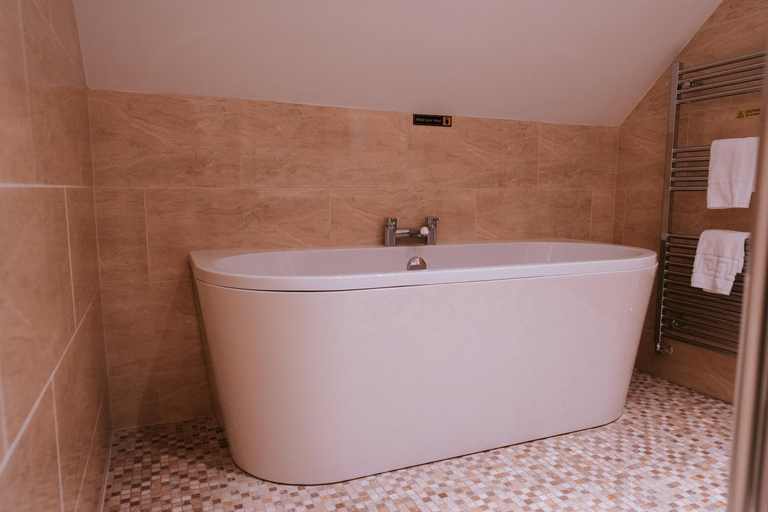Bathroom 2, The Chase Golf & Country Club, Staffordshire