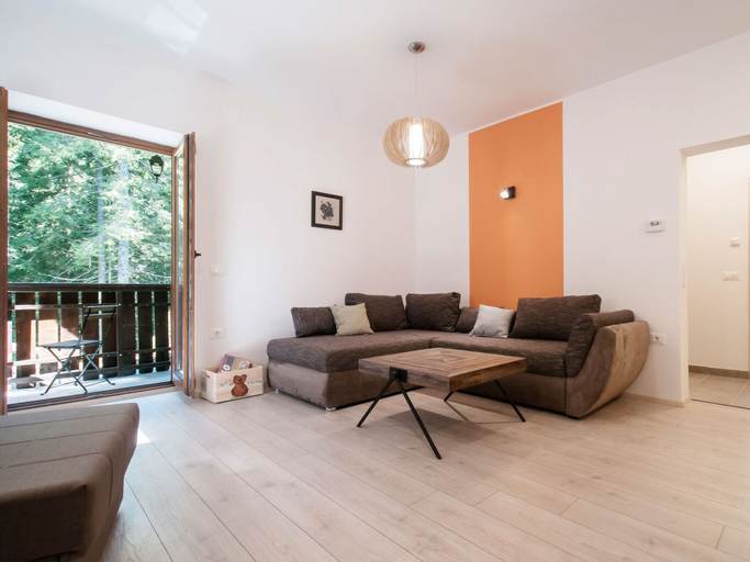 Others 4, Lovely Apartment in Goreljek With Balcony, Bohinj