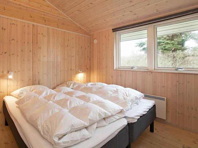 Others 4, Rustic Holiday Home in Hovedstaden near Sea, Gribskov