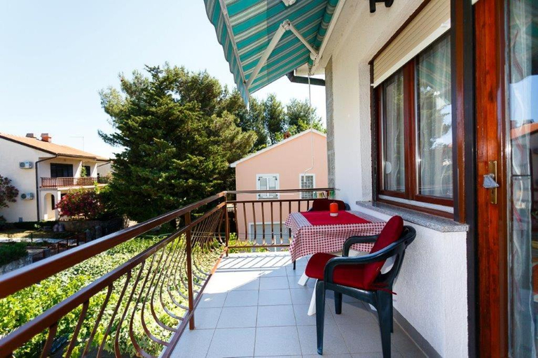 Others 4, Apartmani BRAUT-Studio-ANDREA 1 with sea view-STUDIO 3 view of the garden, Krk