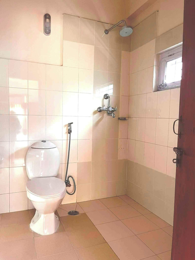Bathroom 4, Hotel Asia, Gandaki