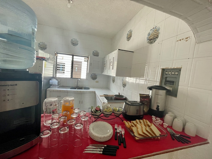 Food & Drinks 4, BALAM Playa - 15 Th. Ave, Cozumel