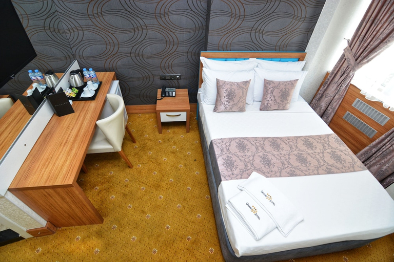 Bedroom 2, Grand Sah Otel, Merkez