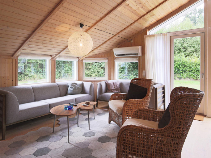 Others 4, 6 Person Holiday Home in Dronningmølle, Gribskov