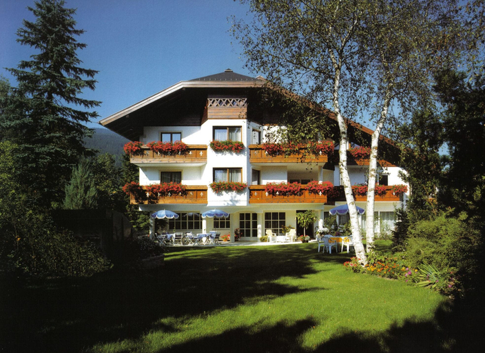 Others 2, Inviting Holiday Home in Altenmarkt im Pongau With Sauna, Sankt Johann im Pongau