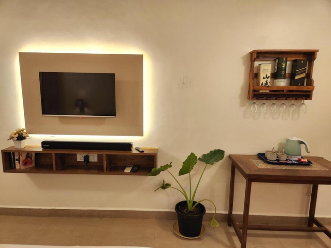 Others 4, Welkin Stays - Poolside Apartment with kitchen near Vagator beach, North Goa