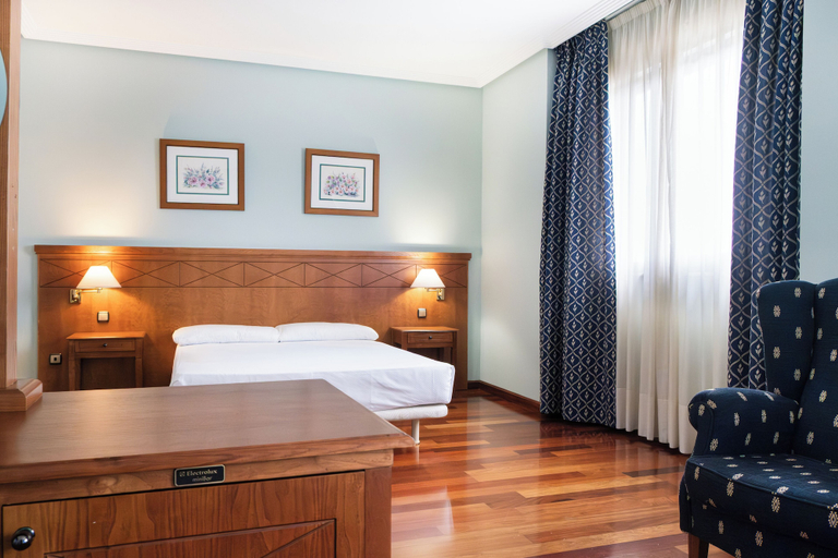 Room 4, Checkin Basic León Norte, León
