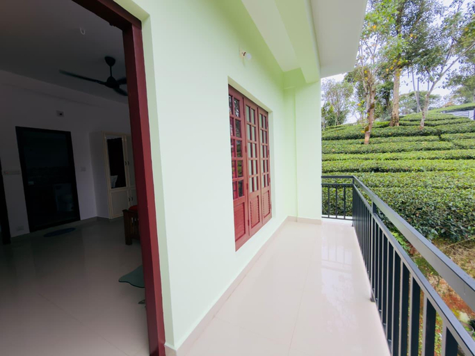 Balcony/terrace 4, Tea Haze Cottage, Idukki