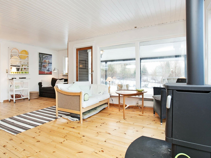 Others 4, Stunning Holiday Home in Slagelse With Terrace, Slagelse