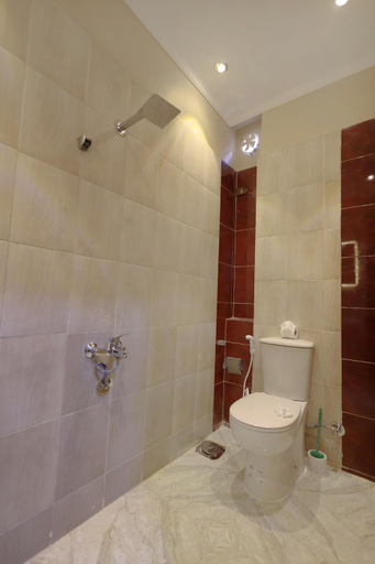 Bathroom 4, Cairo Paradise Hotel, 'Abdin