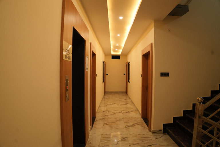 Public Area 3, SANIDHYAM by HOTEL SAHU, Varanasi