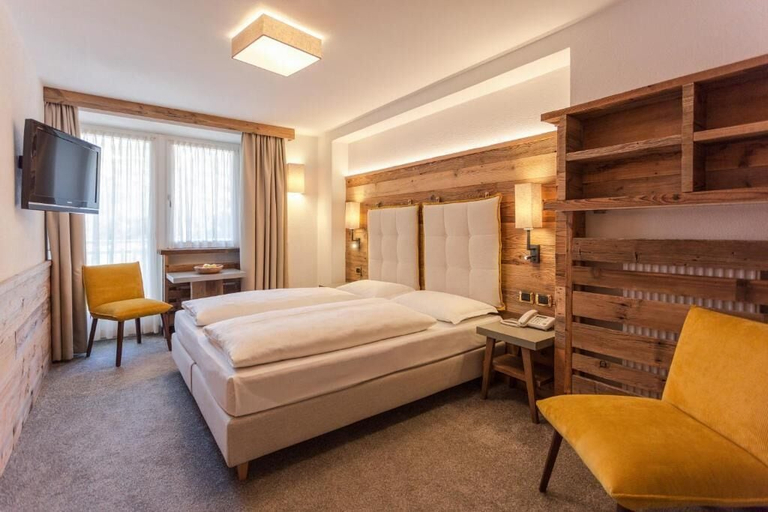 Room 5, Hotel Maria, Bolzano