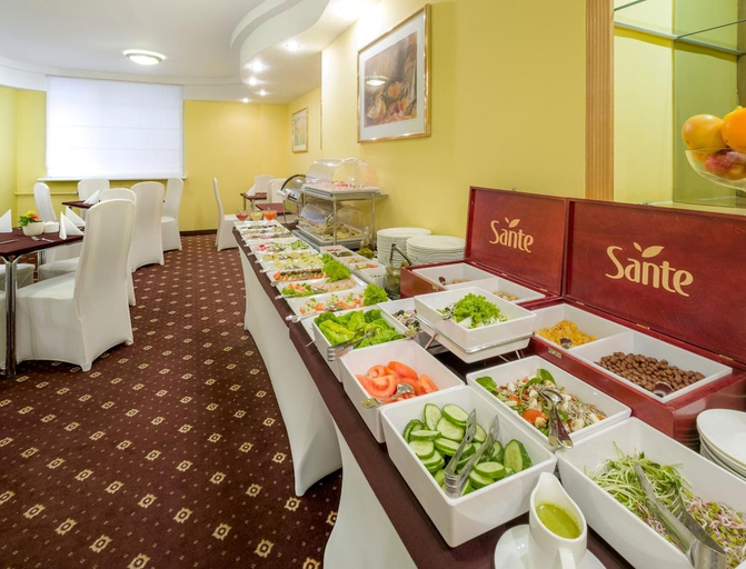 Food & Drinks 5, Hotel Reytan, Warsaw