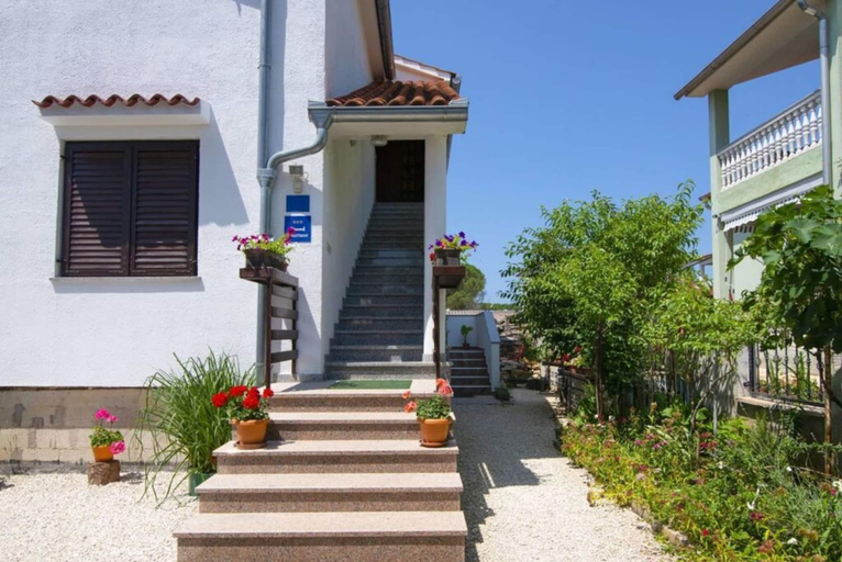 Exterior 2, Maja Apt 1 Comfortable Holiday Residence, Fažana
