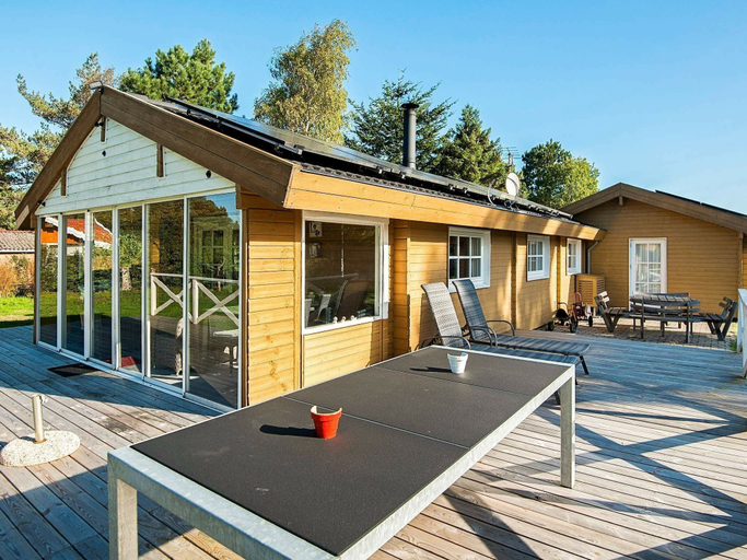 Others 3, Charming Holiday Home in Ørsted With Sauna, Norddjurs