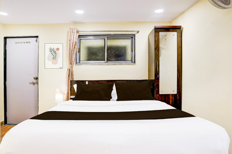 Bedroom 3, Hotel O Metro Galaxy inn, Mumbai Suburban