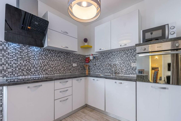 Private kitchen 5, Renata in de Regio Porec, Kaštelir-Labinci